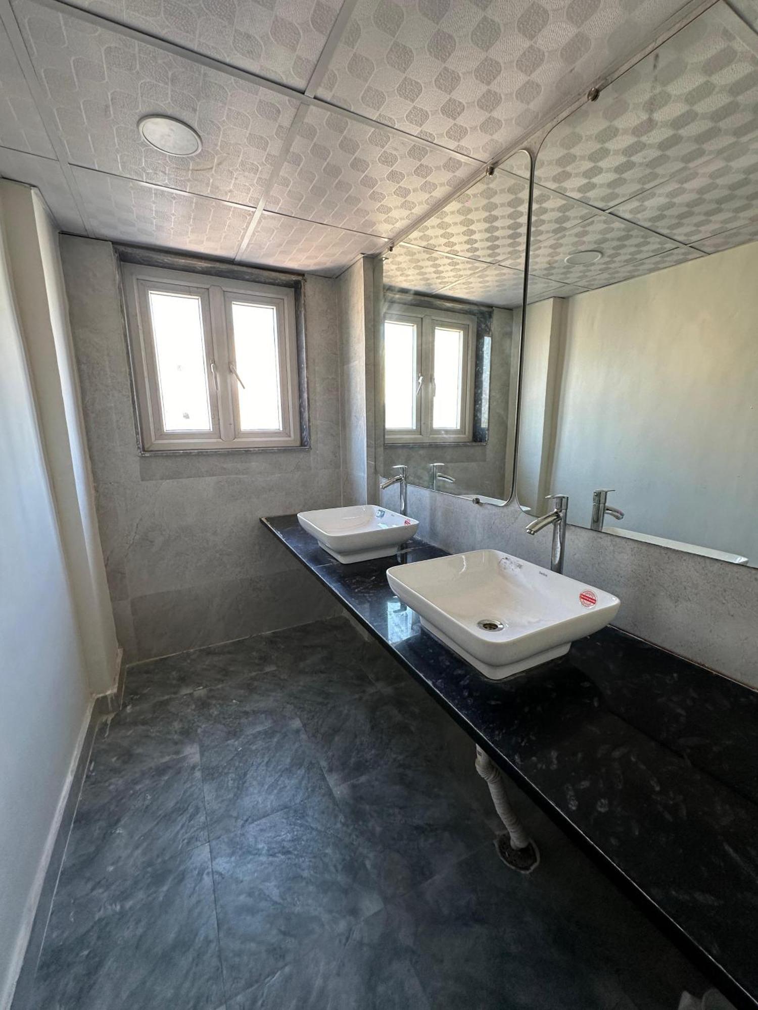 Sky Villa With Private Pool Ноида Екстериор снимка