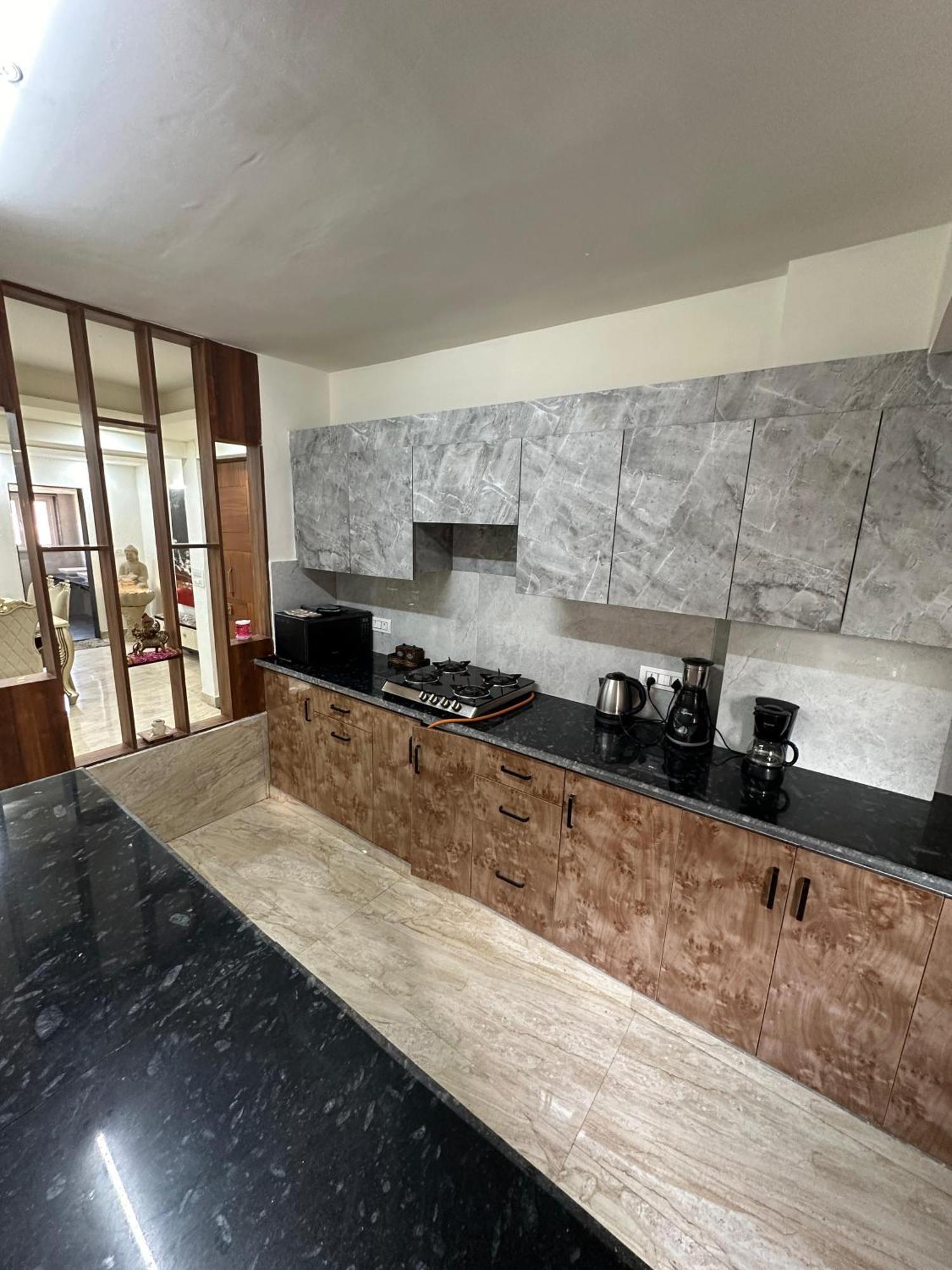 Sky Villa With Private Pool Ноида Екстериор снимка